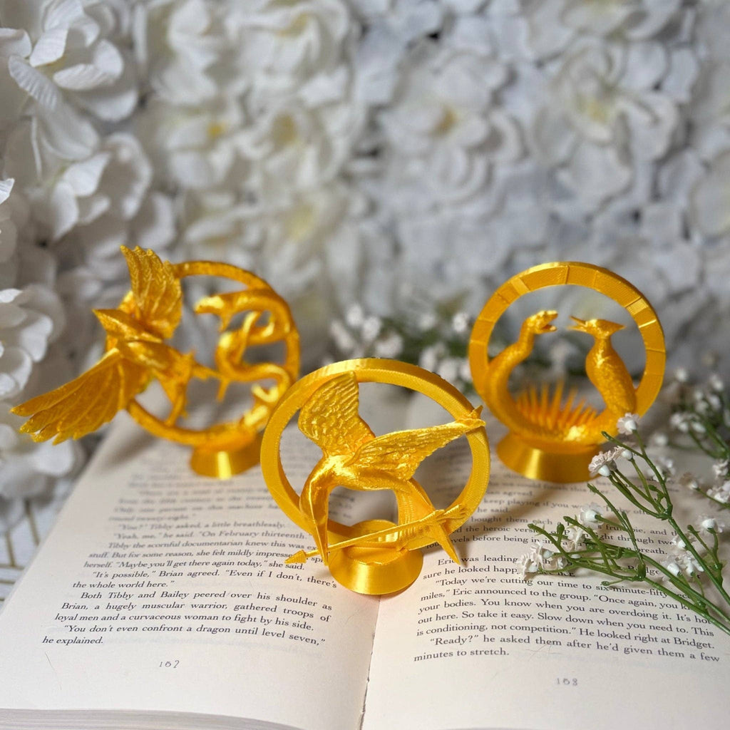 3d Printed Hunger Games Inspired Bookshelf Decor