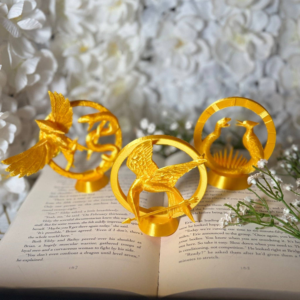 3d Printed Hunger Games Inspired Bookshelf Decor